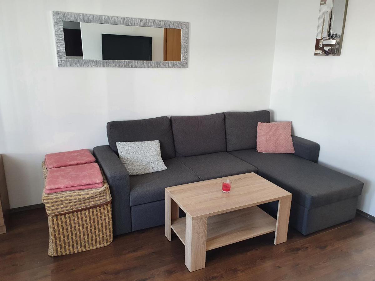 Apartmani Deak Vir Eksteriør bilde